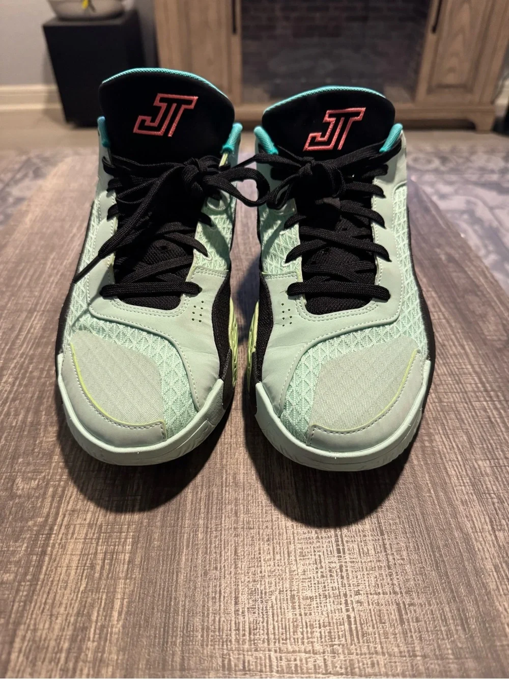 Jordan Tatum 2 Vortex Mint Foam Lava Glow Men’s Size 11 Basketball Shoes